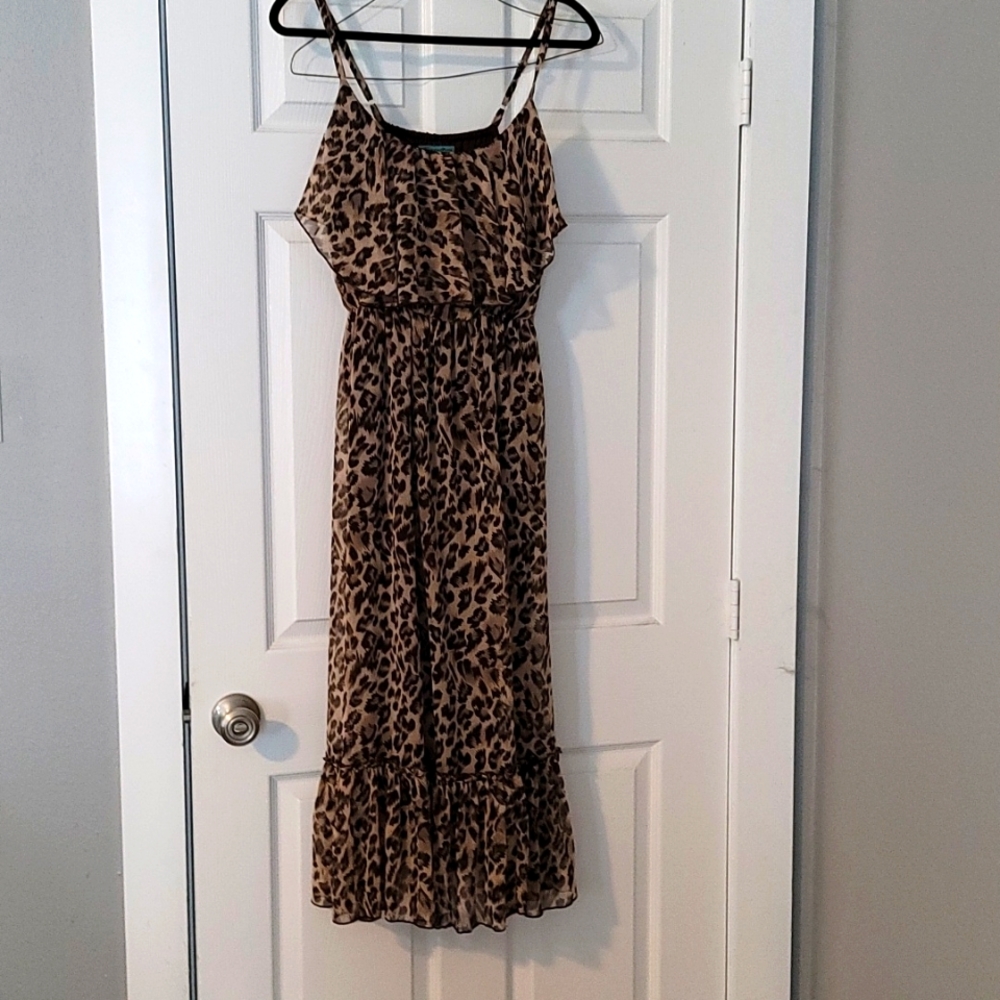 Turquoise Haven, size med maxi dress, leopard print